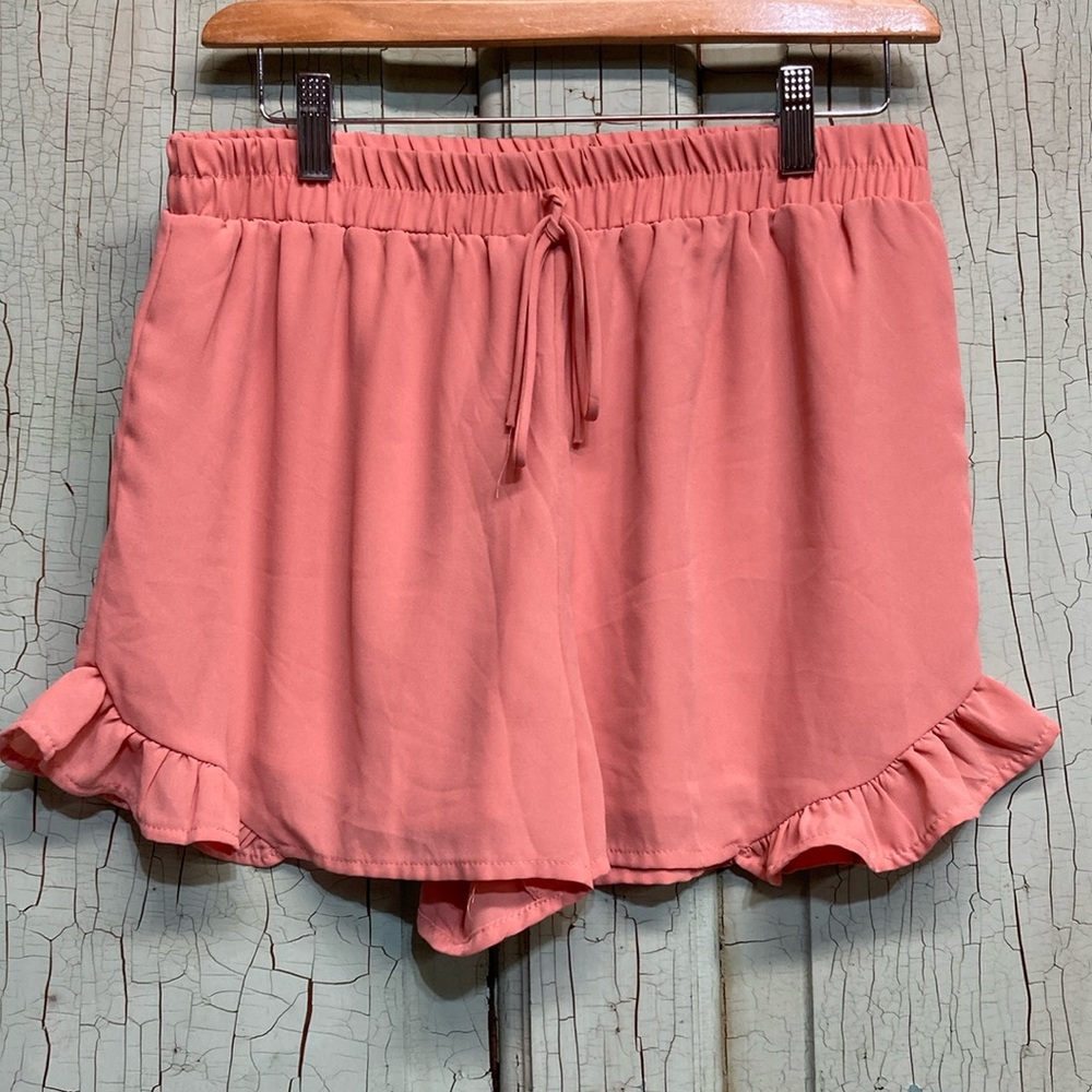 Boy Meets Girl Ruffle Shorts